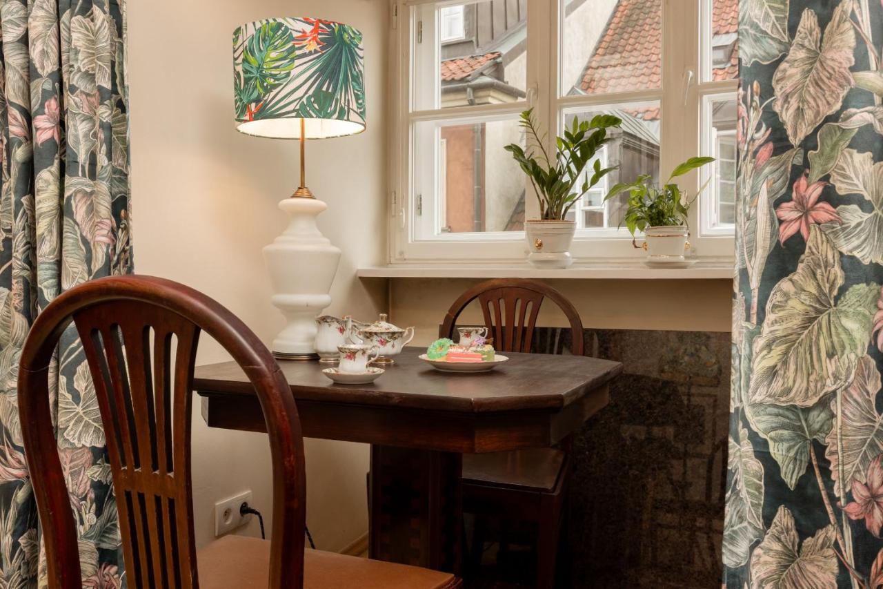 Atmospheric Apartment Next To Warsaw Old Town Square By Noclegi Renters Exteriör bild
